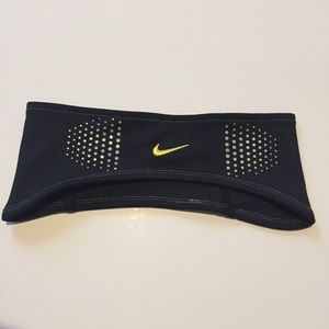 Nike Accessories - Nike Headband Nike Accessories - Nike Headband
